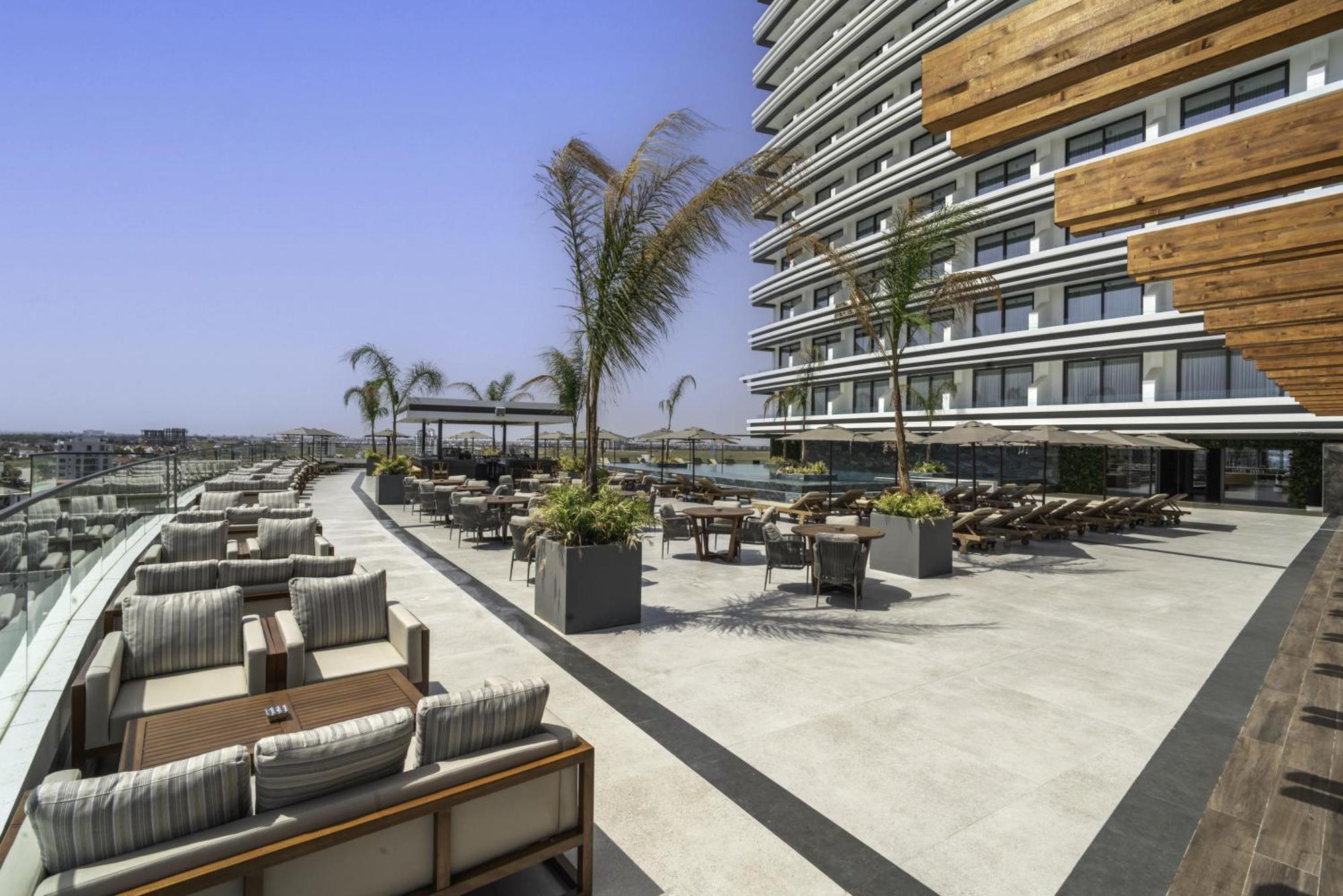 Grand Sapphire Resort & Casino Trikomo Bagian luar foto