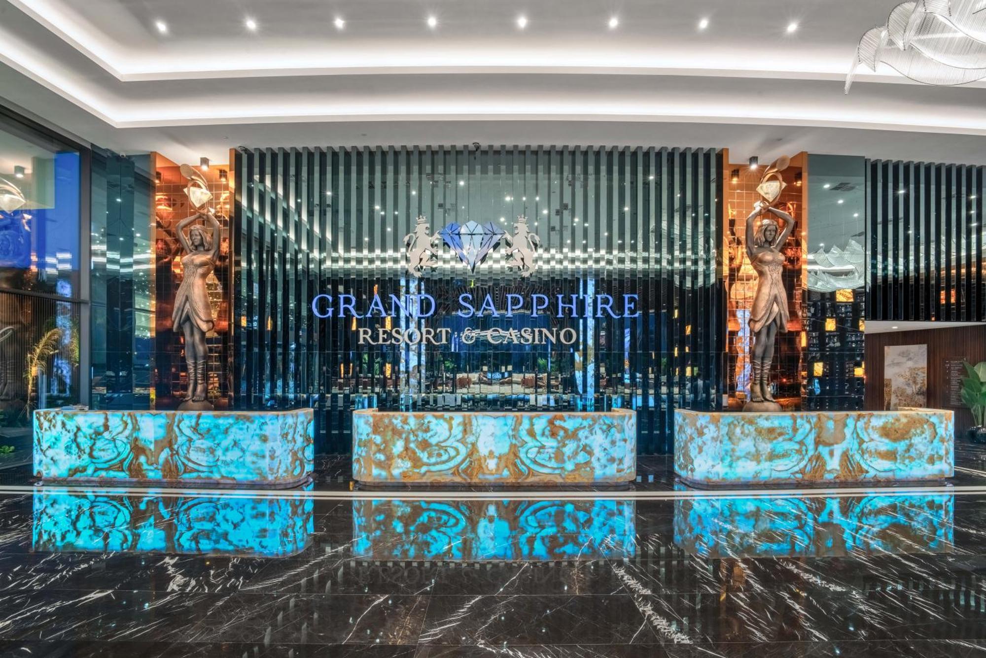 Grand Sapphire Resort & Casino Trikomo Bagian luar foto