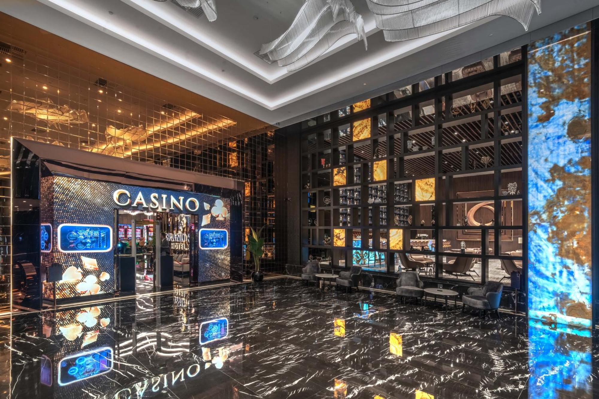 Grand Sapphire Resort & Casino Trikomo Bagian luar foto