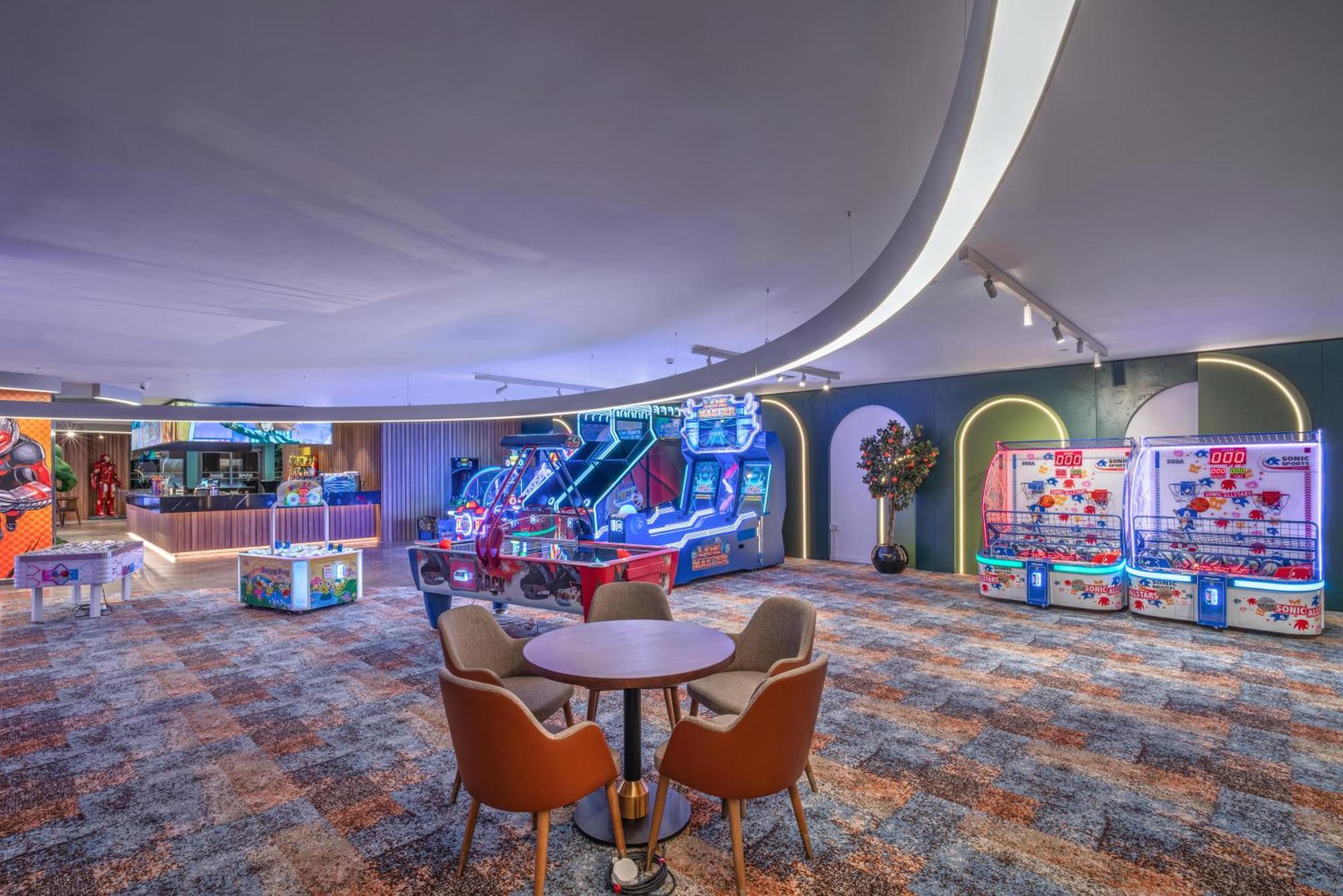 Grand Sapphire Resort & Casino Trikomo Bagian luar foto