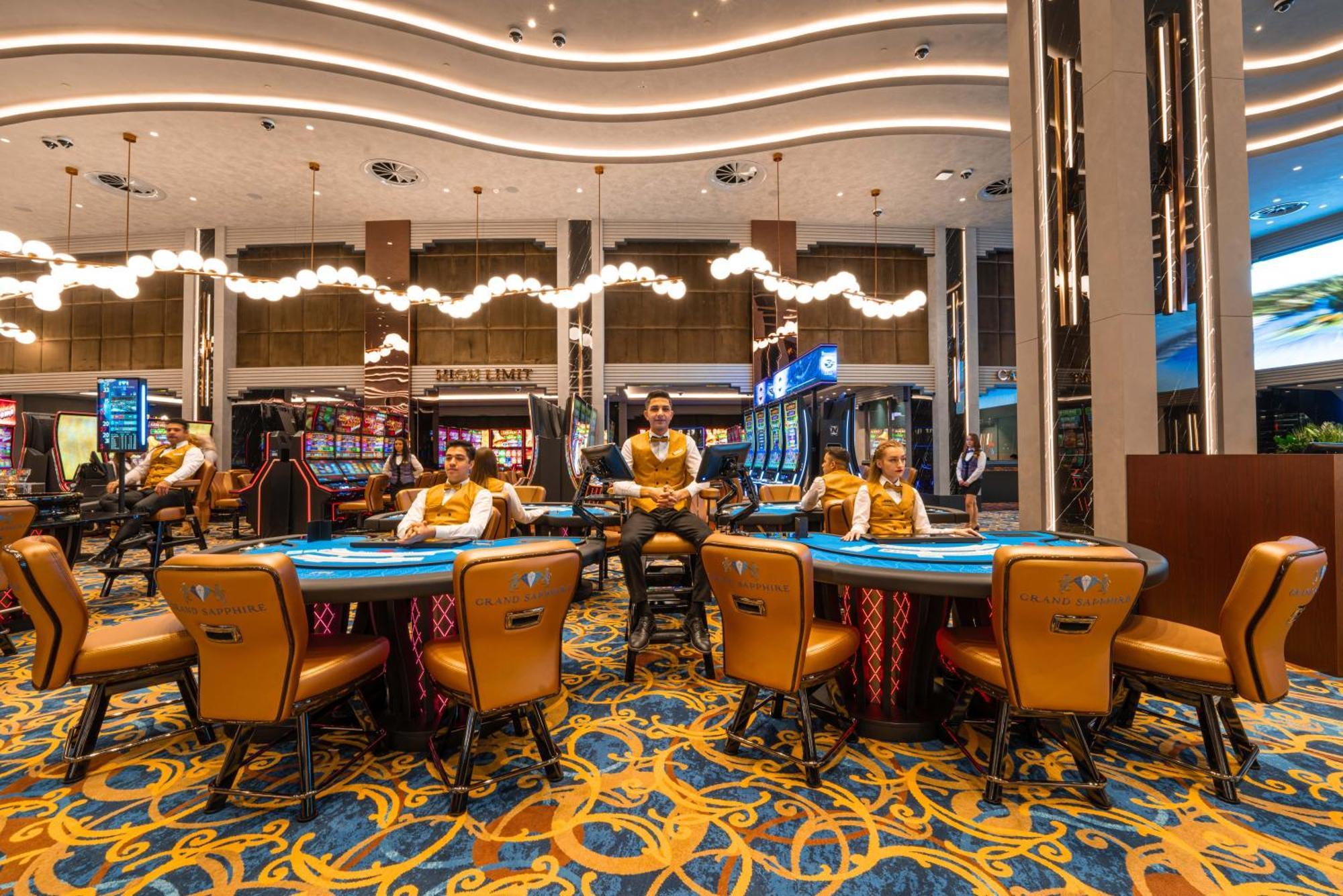 Grand Sapphire Resort & Casino Trikomo Bagian luar foto