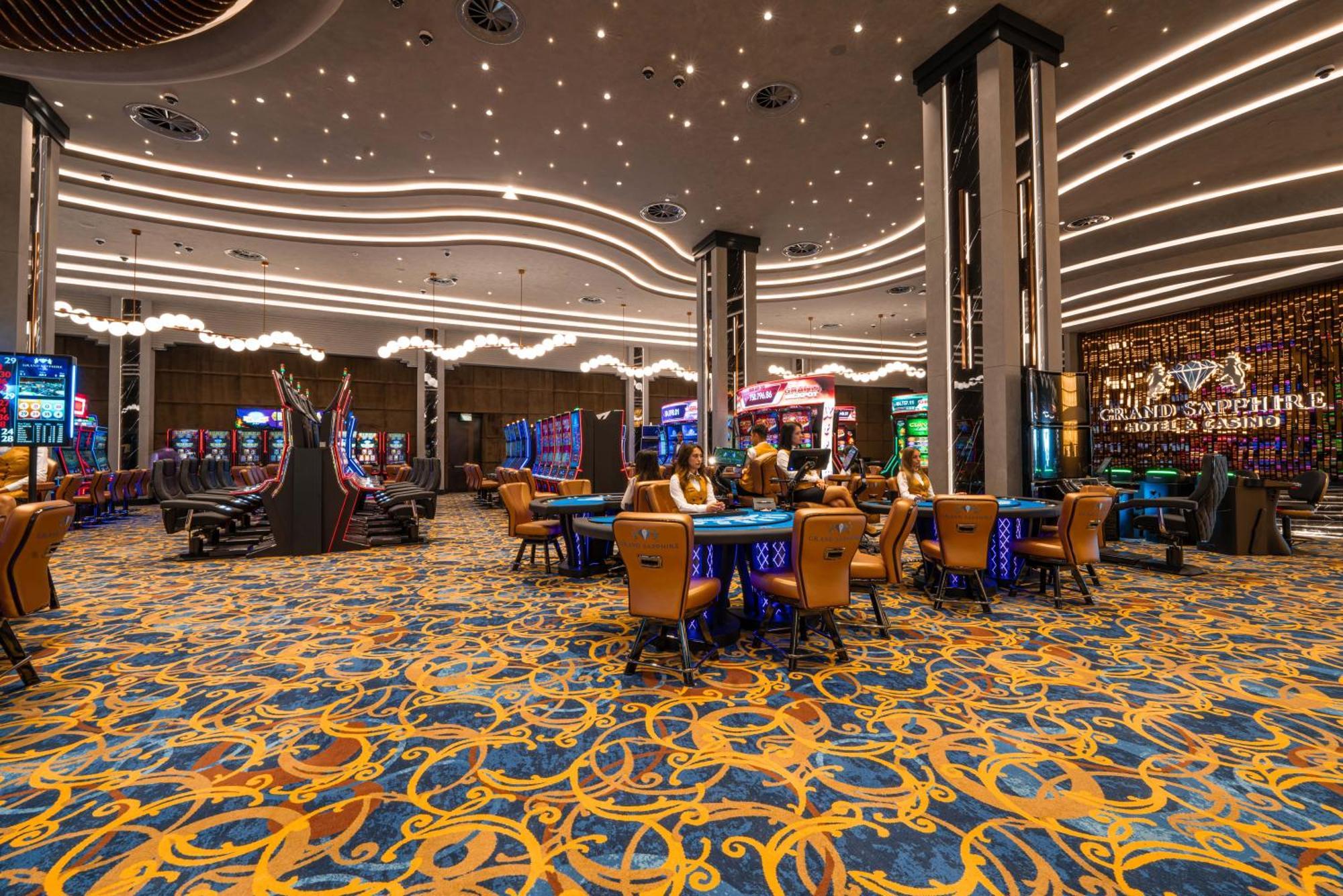 Grand Sapphire Resort & Casino Trikomo Bagian luar foto