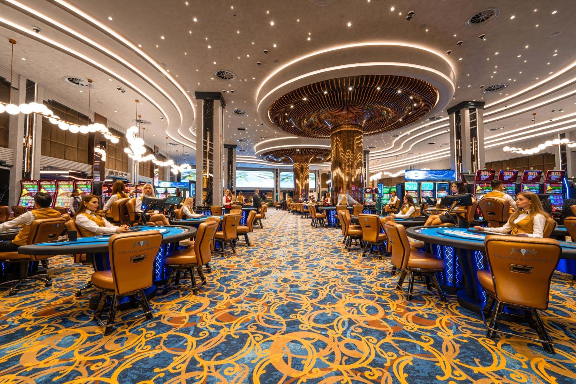 Grand Sapphire Resort & Casino Trikomo Bagian luar foto