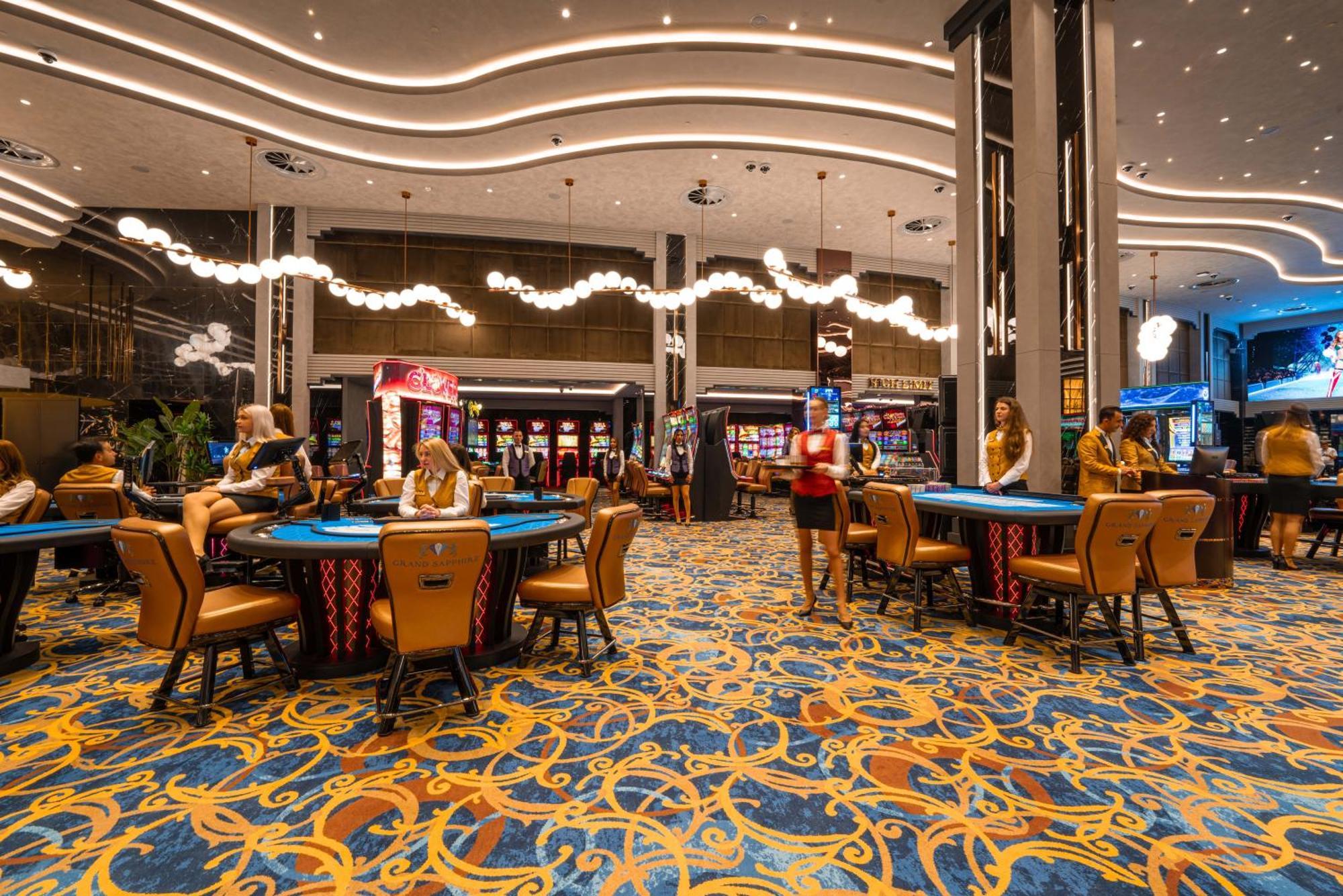 Grand Sapphire Resort & Casino Trikomo Bagian luar foto