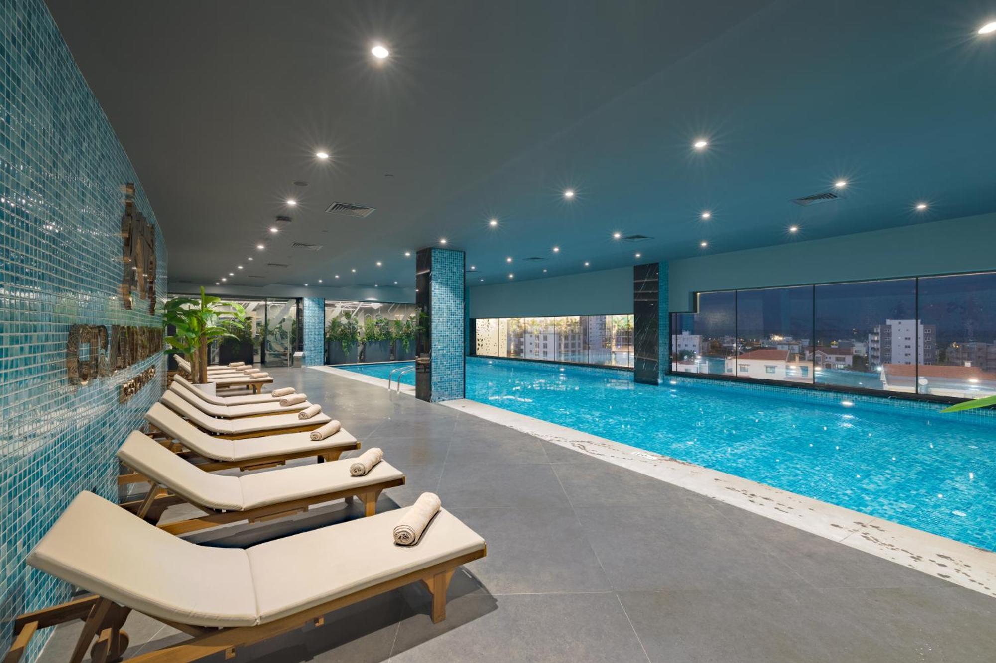 Grand Sapphire Resort & Casino Trikomo Bagian luar foto