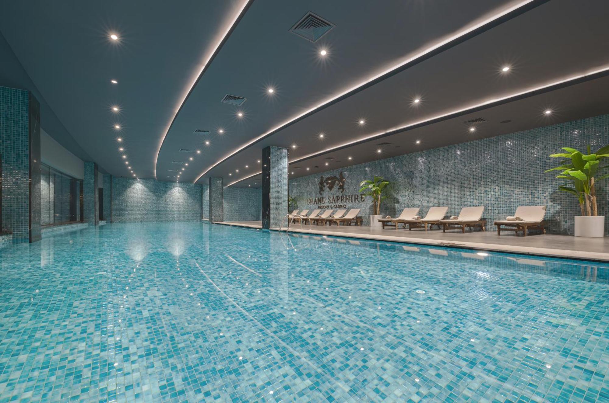 Grand Sapphire Resort & Casino Trikomo Bagian luar foto